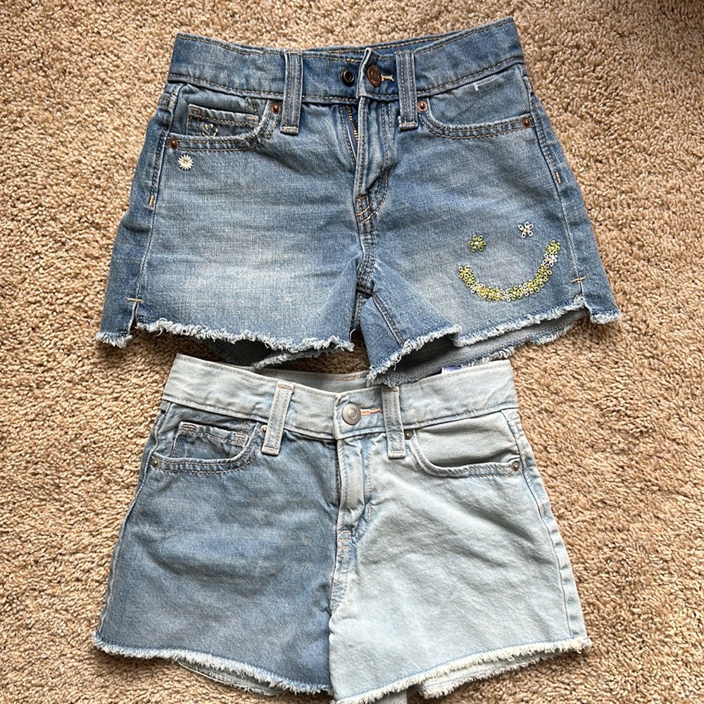 Old Navy Girls Denim Shorts size 7